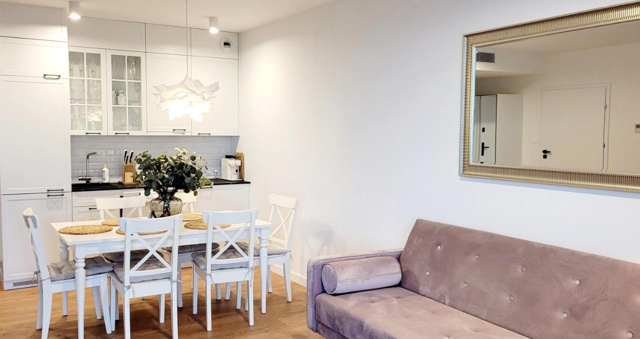 Pinea Apartments 波别罗沃 外观 照片