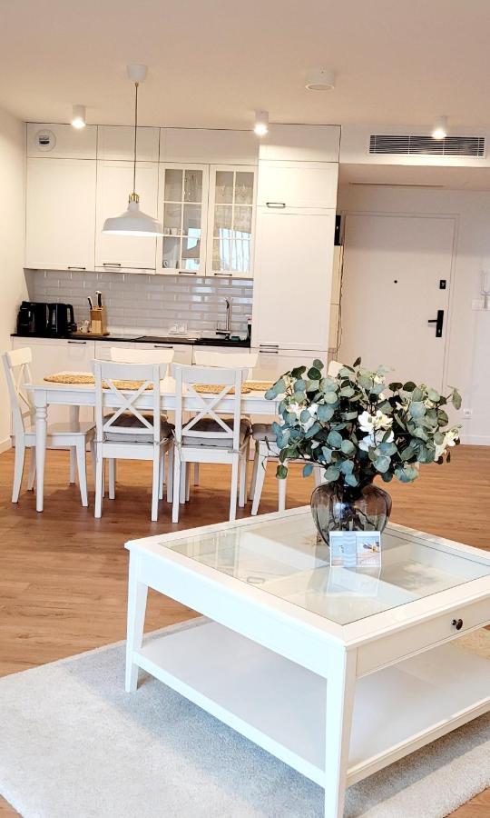 Pinea Apartments 波别罗沃 外观 照片