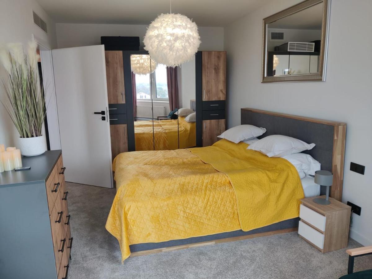 Pinea Apartments 波别罗沃 外观 照片